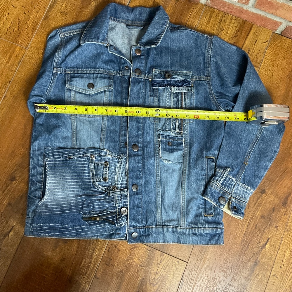 Denim Jacket - Patch Detailing - image 3